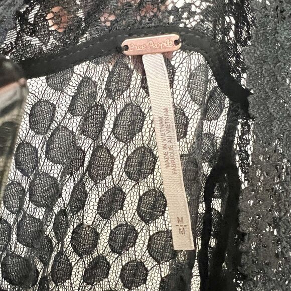 Free People Women’s Size Medium Polka Dot Sheer Veronica Top Black Lace V-neck - Picture 4 of 9